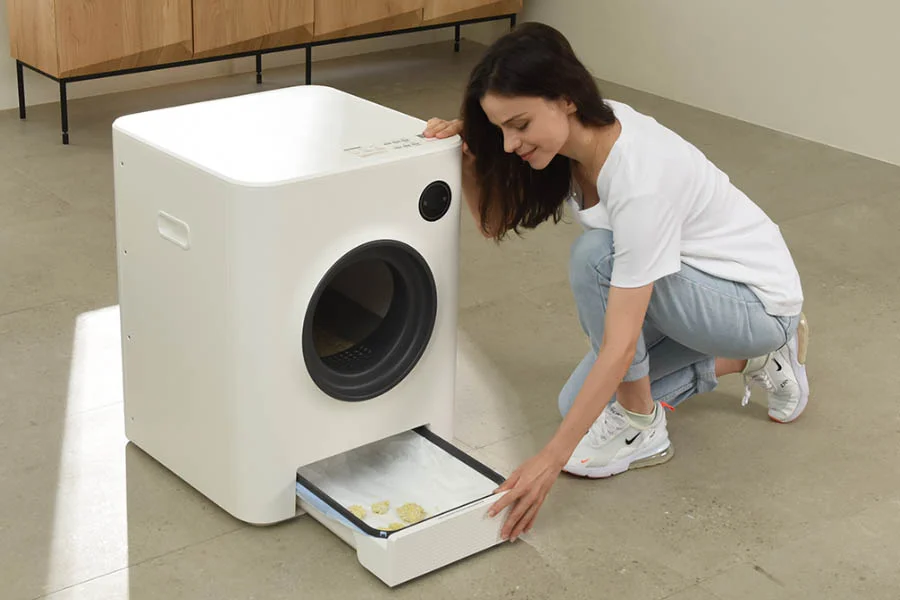 robot cat litter boxes